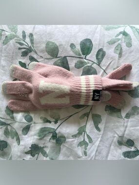 Pink NYC Knit Gloves